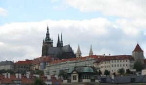800px-Prague_Castle.jpg