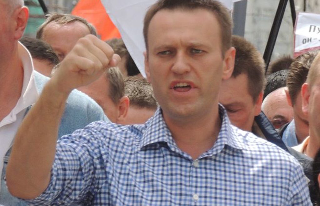 656px-Alexey_Navalny_at_Moscow_rally_2013-06-12_3.jpg