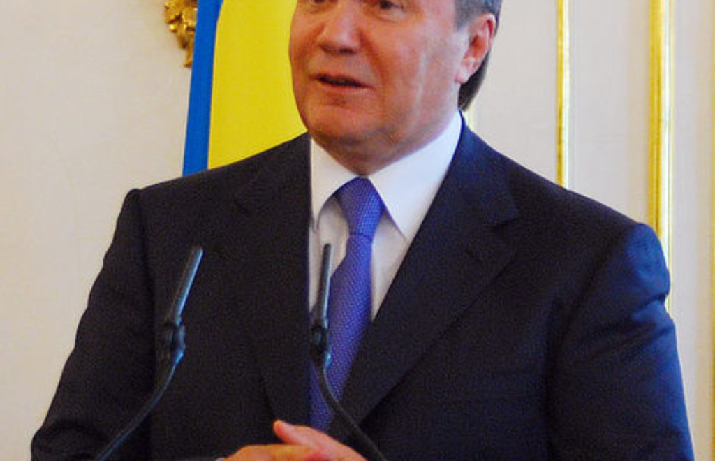 486px-Viktor_Yanukovych_2011.jpg