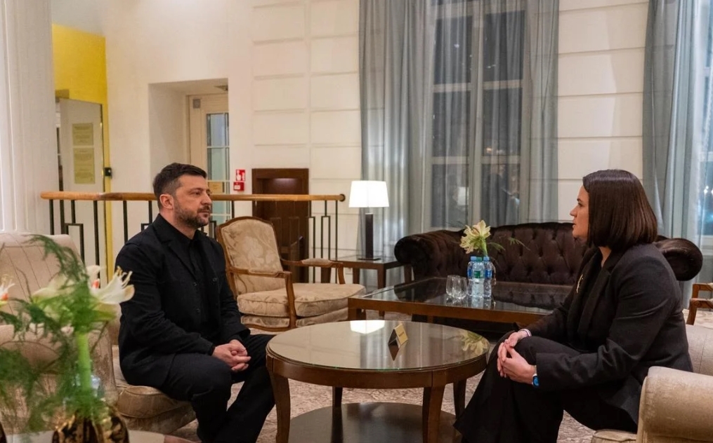 Does the meeting between Zelenskyy and Tsikhanouskaya mark the beginning of a new approach towards Belarus?